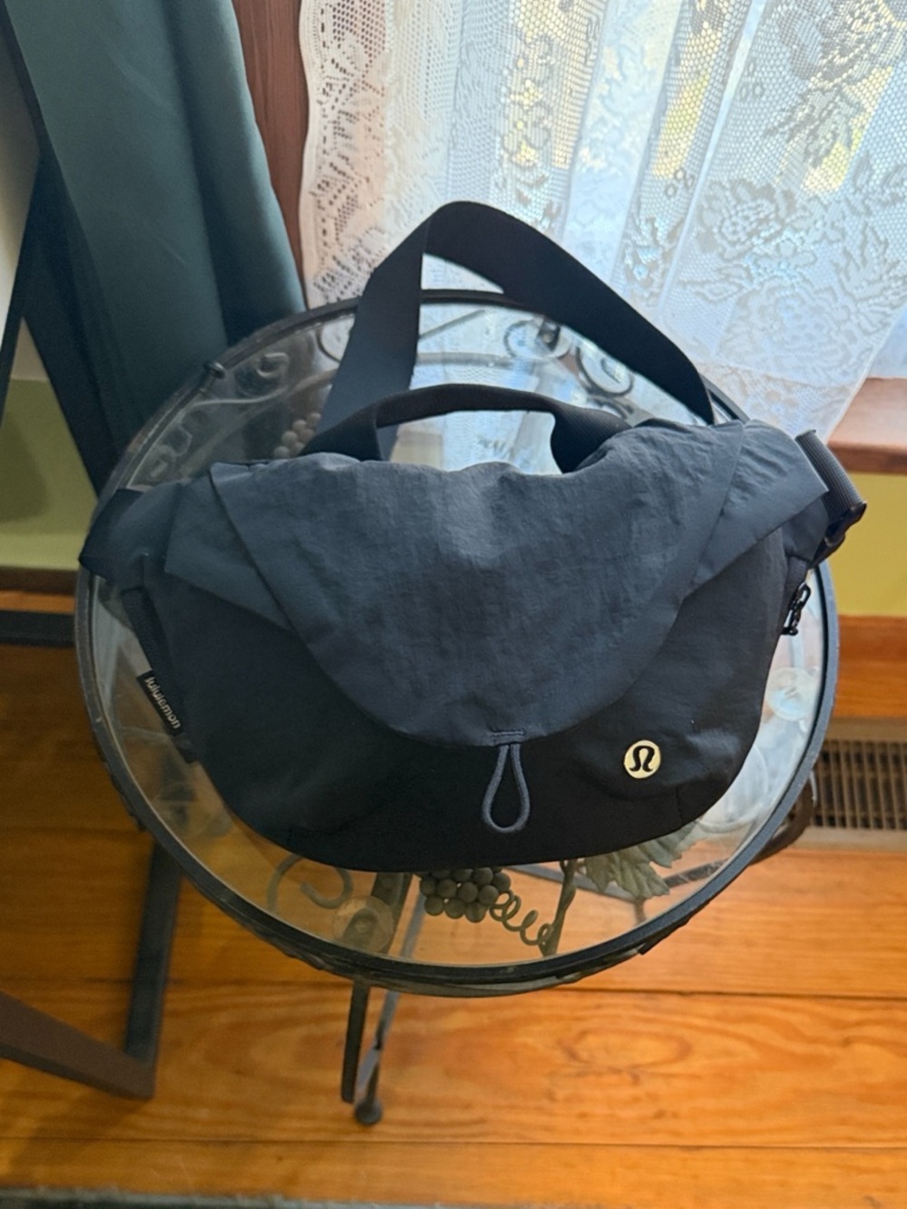 Lululemon Black Curved Crossbody Sling Bag 3L